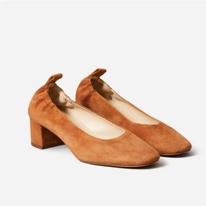 Everlane Day Heel Cognac Suede Size 9